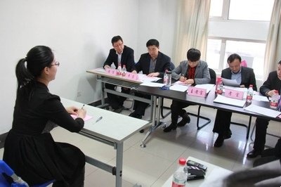 “沒錯，電子廠招聘信息中求職者就該大膽問結果。”