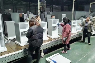 《電子廠招聘海報：招聘信息的全面展示》