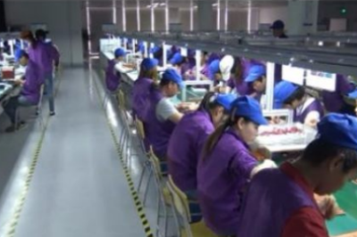 電子廠招聘信息：單休月薪過萬的抉擇與掙扎