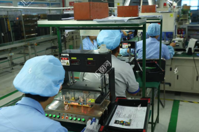 電子廠招聘信息背后：集體宿舍中的人際 “雷區(qū)”