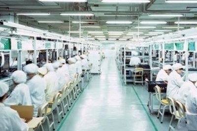 面對學(xué)歷不高無一技傍身，電子廠招聘信息帶來轉(zhuǎn)機(jī)