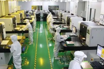 《解析電子廠招聘：大學(xué)生的職業(yè)迷途》